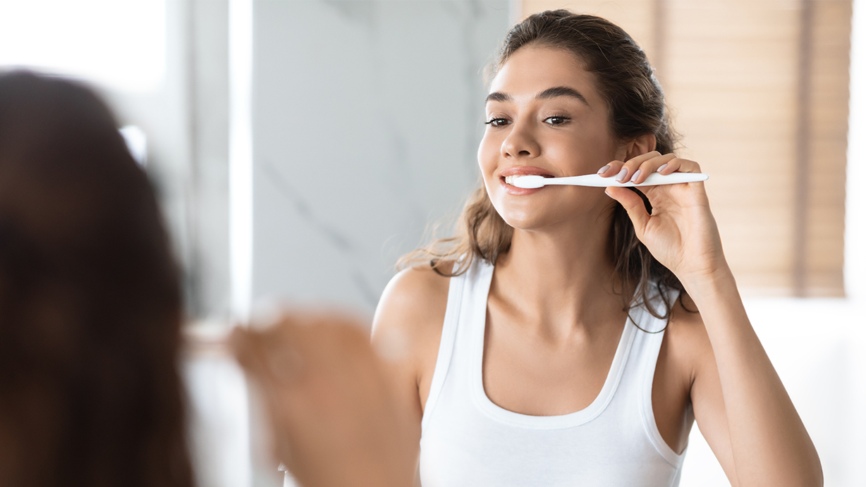Cómo prevenir el sarro en los dientes